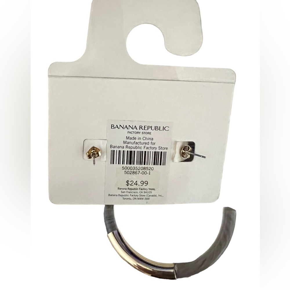 🩷 3/$20 NWT Banana Republic Clear Hoops With Gold Detai Bar - Picture 3 of 3